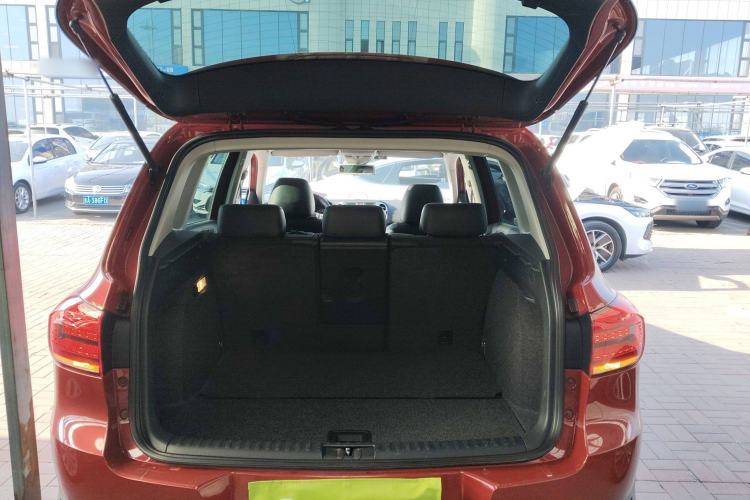 Used Volkswagen Tiguan 2013 2.0 TSI Automatic All-Wheel-Drive Flagship Edition
