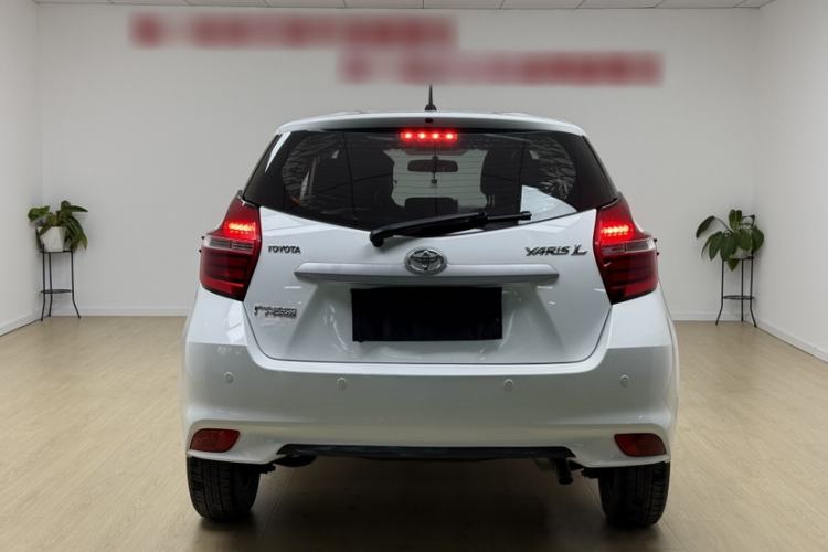 Used Toyota YARiS L 2020 1.5L CVT Leading Edition
