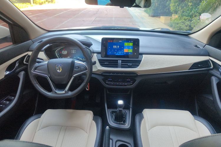 Used Baojun 360 2019 1.5L Manual Luxury Model China VI Standard
