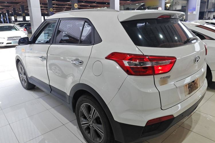 Used Hyundai ix25 2015 1.6L Automatic Two-Wheel Drive Smart GLS Trim
