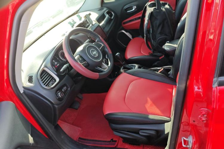 Used  Renegade 2017 180T Automatic High-Energy Version
