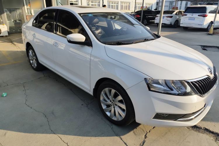 Used Skoda Rapid 2018 1.6L Manual Comfort Edition
