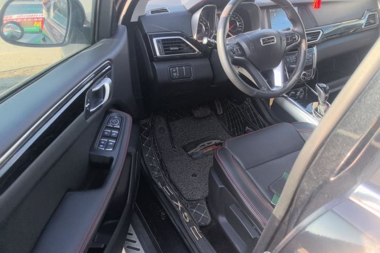 Used Zotye Domy X5 2015 1.5T CVT Landlord Edition China V Standard
