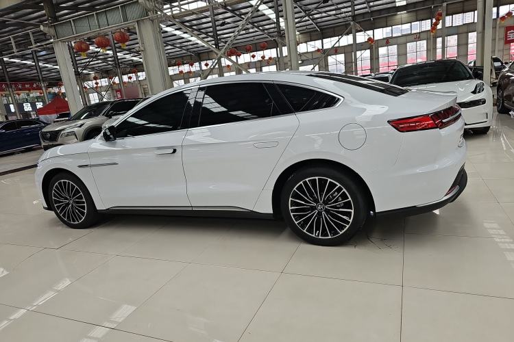 Used BYD Han 2020 EV Long-Range Luxury Model
