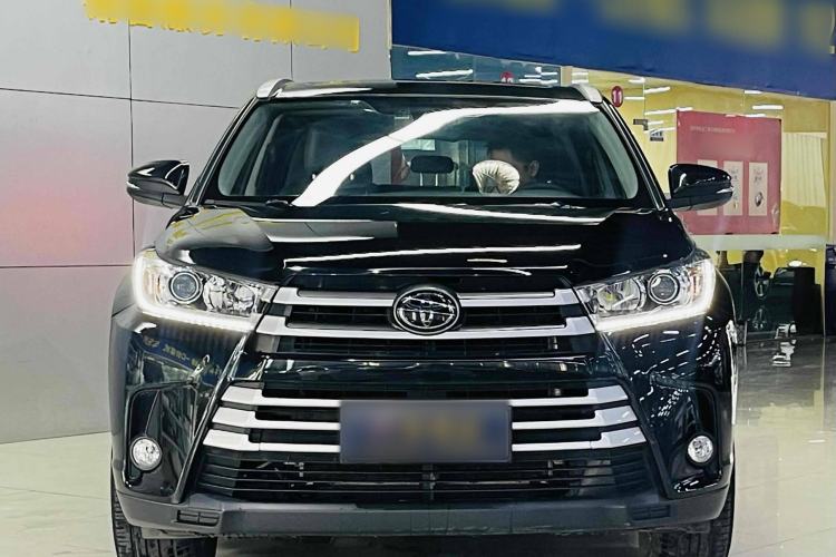 Used Toyota Highlander 2018 2.0T Four-Wheel Drive Luxury Version 7 Seats China VI Standard
