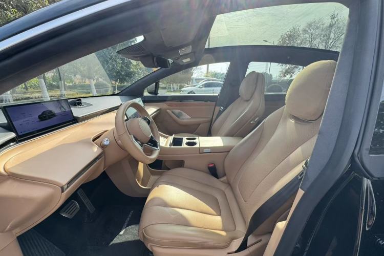 Used Hima Luxeed R7 2024 All-Electric 736 km Ultra