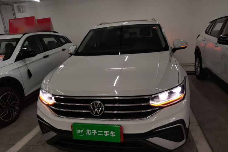 Used Volkswagen Tiguan L 2023 300TSI Automatic Two-Wheel Drive Smart Edition
