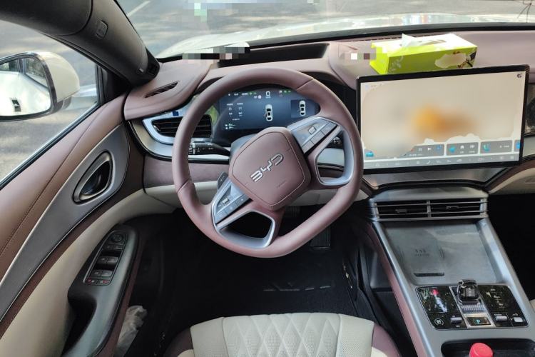 Used BYD Seal 07 DM-i 2025 Intelligent Driving Version DM-i 1.5T 125 km Range Flagship Edition
