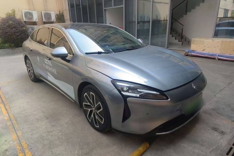 Used Baojun Enjoy 2025 All-Electric 600km Luxury Edition
