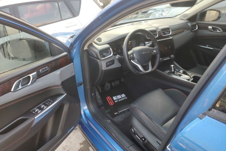 Used Lynk & Co 02 2018 1.5T DCT Two-Wheel Drive Pro Version China V Emission Standard
