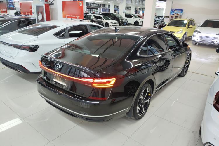 Used Volkswagen Passat 2025 Outstanding Model 330TSI Starry Elite Edition