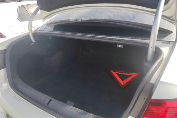 Used Volkswagen Magotan 2018 330TSI DSG Luxury Model
