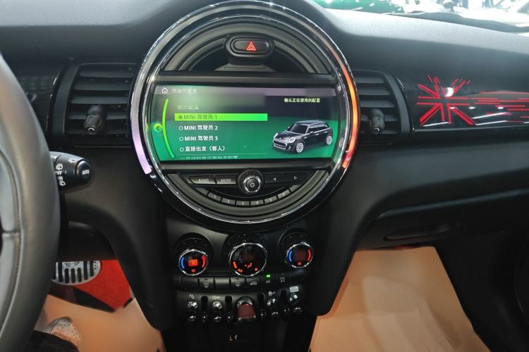 Used  MINI 2019 2.0T COOPER S Artist Five-Door Edition
