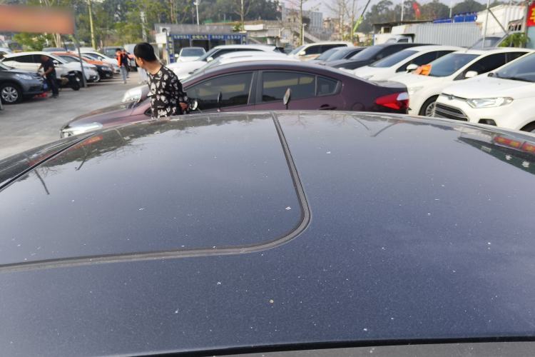 Used Hongqi H5 2020 1.5T DCT Flagship Edition
