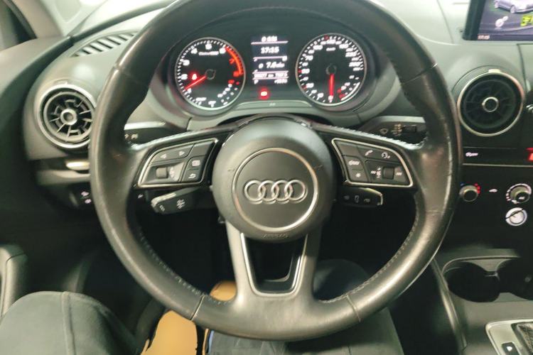 Used Audi A3 2020 Restyled Limousine 35 TFSI Ambition Version China VI