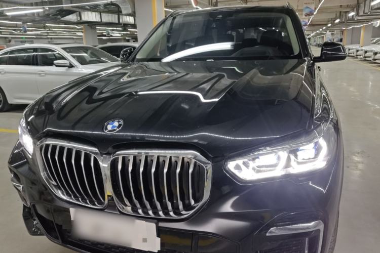 Used BMW X5 2022 Restyled xDrive 30Li Luxury Version M Sport Package