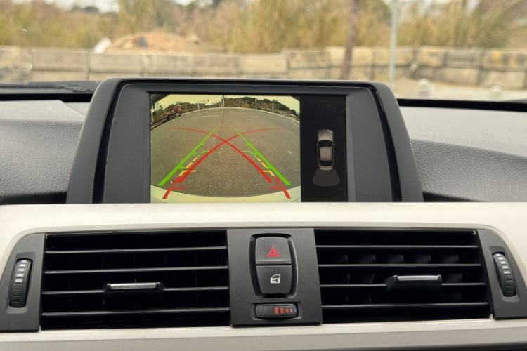 Used BMW 3 Series 2014 320i Sport Edition
