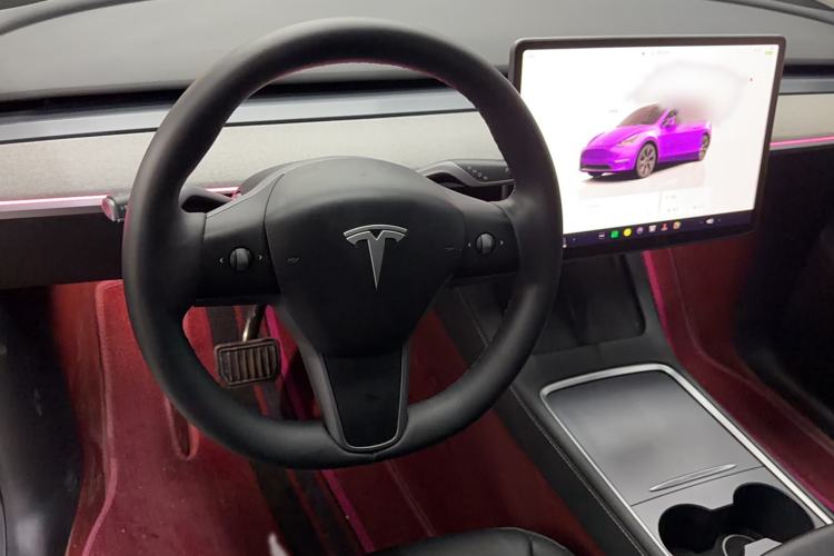 Used Tesla Model Y 2023 Rear-Wheel-Drive Version
