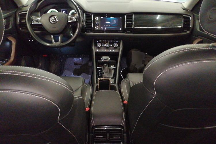 Used Skoda Kodiaq 2018 Facelifted TSI330 5-Seater Two-Wheel-Drive Luxury Enjoyment Edition
