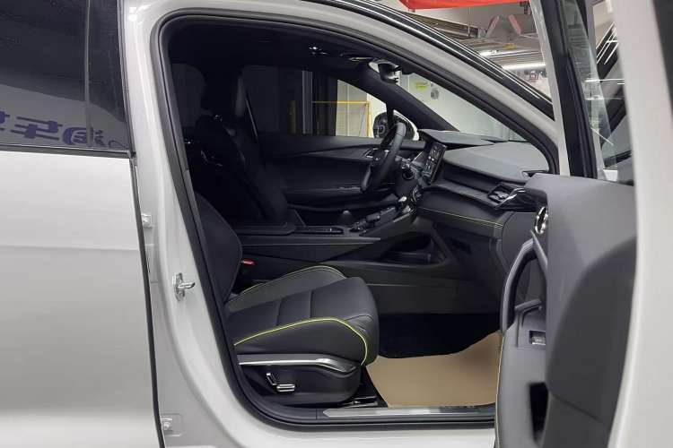 Used Lynk & Co 06 2023 Remix 1.5T Dynamic Halo
