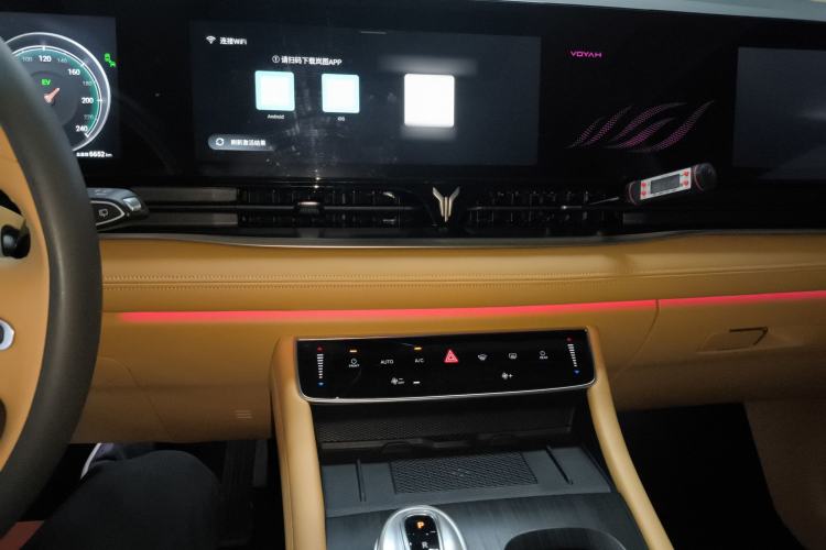 Used VOYAH Dream 2024 PHEV Ultra-Long Range Flagship Edition
