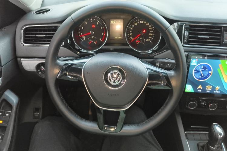 Used Volkswagen Sagitar 2016 230TSI 25th Anniversary Edition
