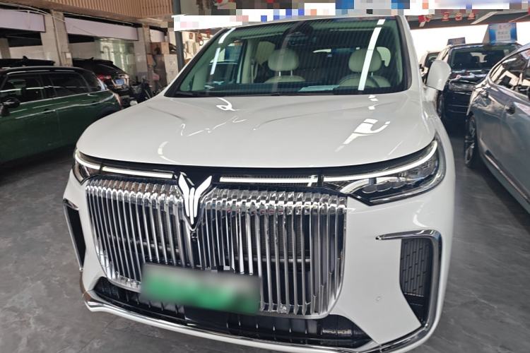 Used VOYAH Dream 2024 PHEV Extended-Range Premium Edition
