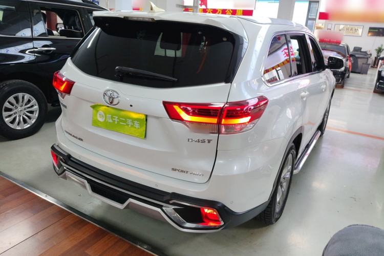 Used Toyota Highlander 2021 2.0T Four-Wheel Drive Prestige Version 7 Seats