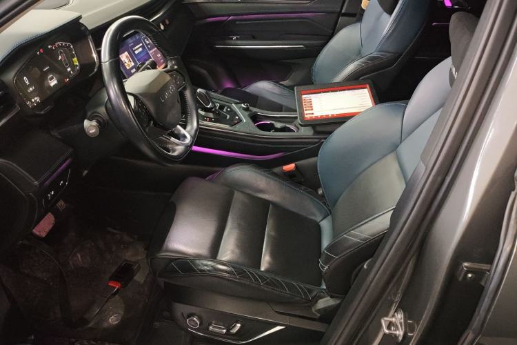 Used Lynk & Co 05 2020 2.0TD Two-Wheel Drive Shine Halo