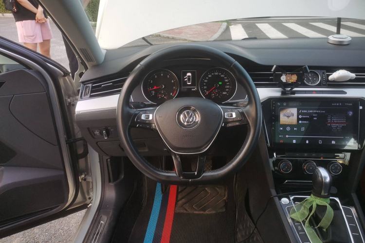 Used Volkswagen Magotan 2018 330TSI DSG Advanced Model