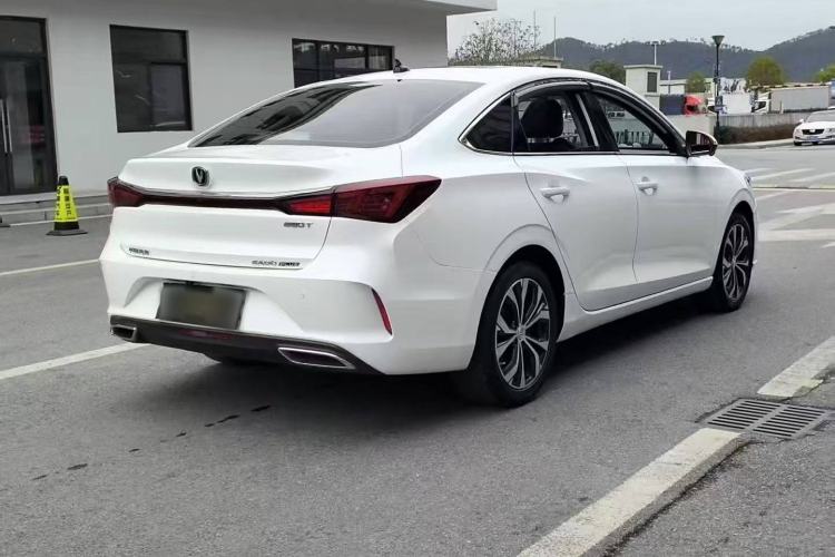 Used Changan Eado 2021 PLUS Blue Whale NE 1.4T GDI DCT Prestige Model
