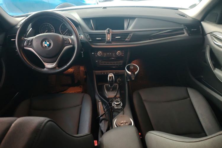 Used BMW X1 2015 sDrive18i Leading Edition