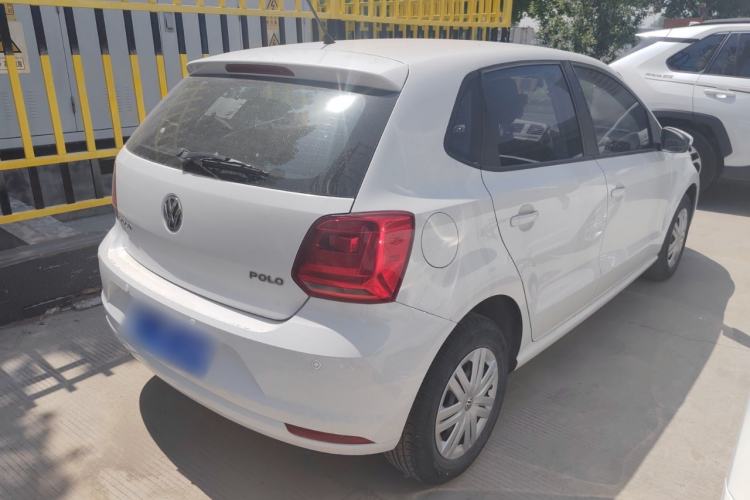 Used Volkswagen Polo 2016 1.4L Manual Fashion Model
