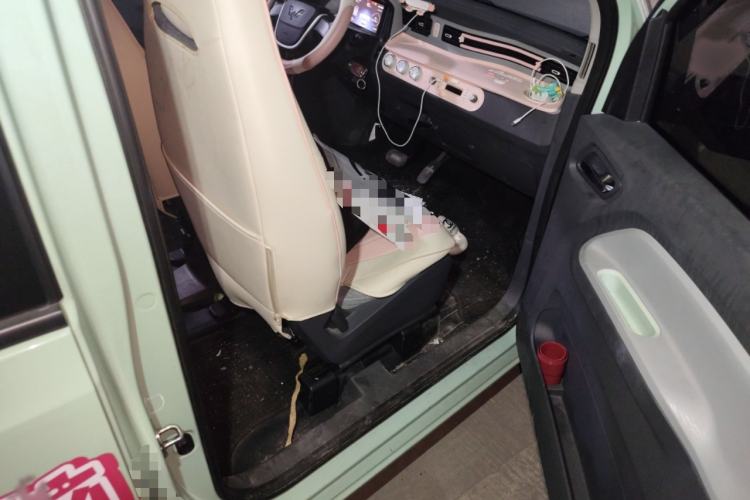 Used Wuling Hongguang MINIEV 2021 Macaron Fashion Model Lithium Iron Phosphate