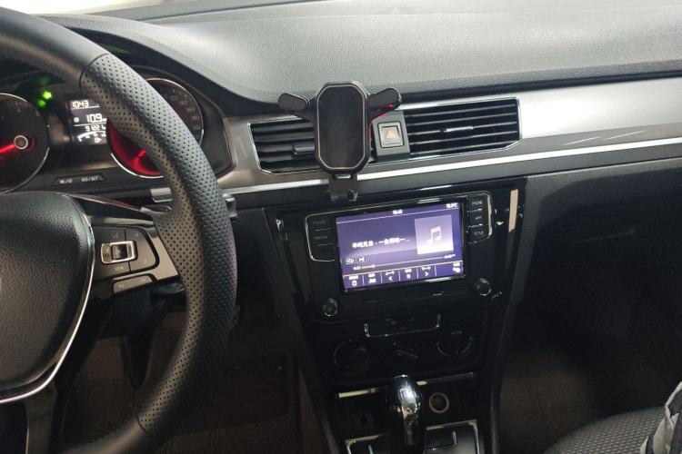 Used Volkswagen Bora 2018 1.5L Automatic Fashion Model