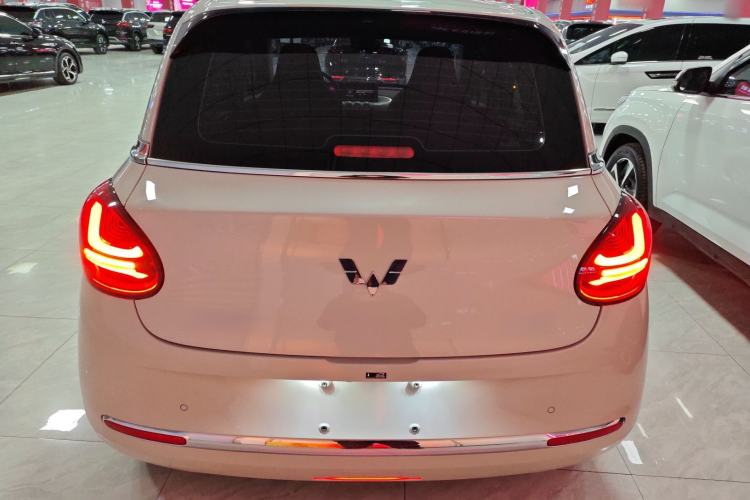 Used Wuling Bingo 2023 333 km Lingxi Connected+ Version
