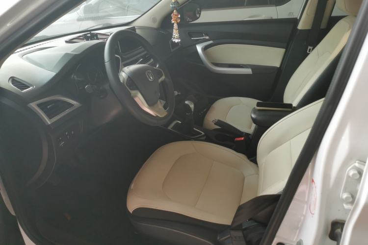 Used Changan Alsvin V7 2015 1.6L Manual Enjoyment Model China V Standard
