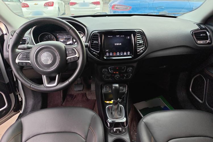 Used  Compass 2020 220T Automatic Elite Edition