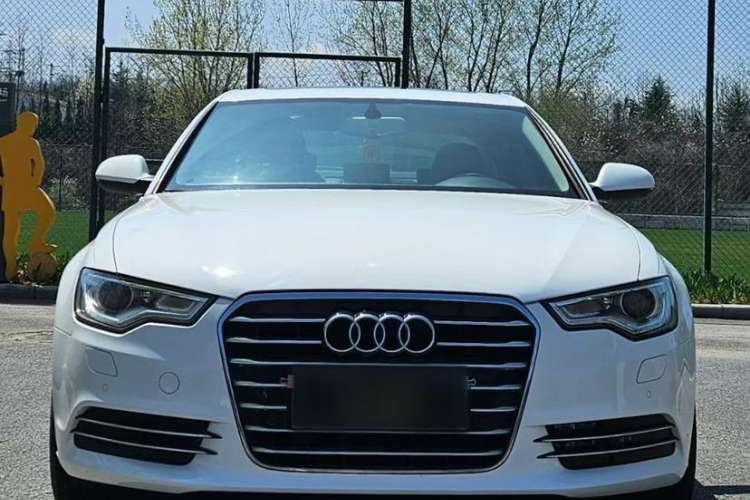 Used Audi A6L 2015 30 FSI Millionth Anniversary Comfort Model
