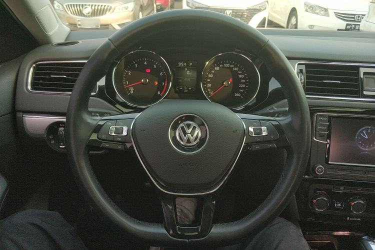 Used Volkswagen Sagitar 2018 1.6L Automatic Comfort Model