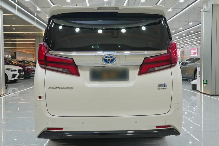 Used Toyota Alphard 2020 Dual-Engine 2.5L Luxury Edition
