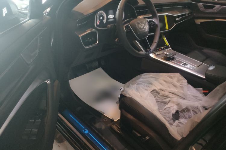 Used Audi A6L 2025 Revised 45 TFSI Prestige Dynamic Edition