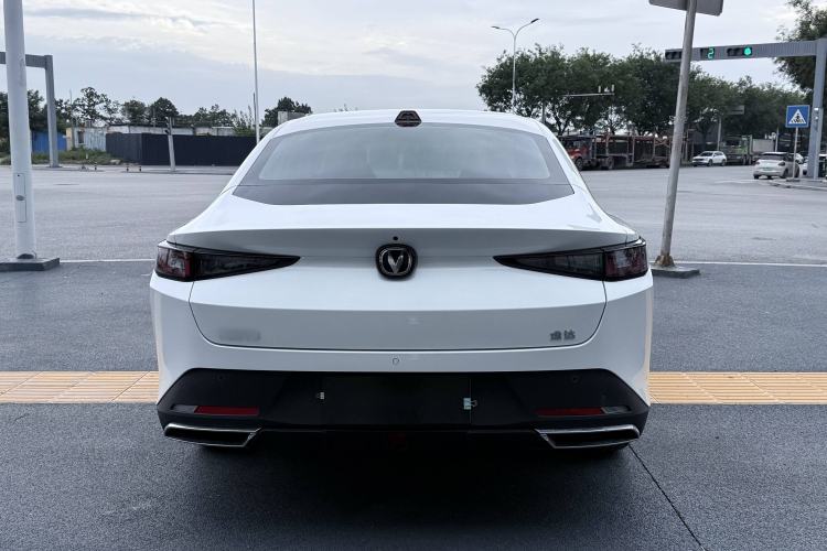 Used Changan Eado DD 2023 Blue Whale NE 1.5T GDI DCT Enjoy Edition
