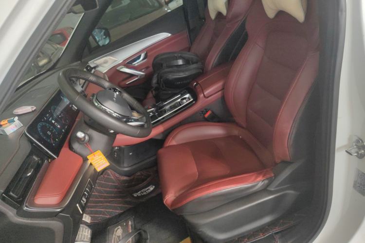 Used JETOUR X70 PLUS 2021 1.6T DCT 7-Seater
