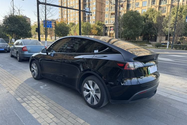 Used Tesla Model Y 2021 Standard Range Rear-Wheel Drive Version
