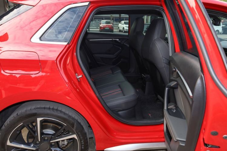 Used Audi A3 2022 Sportback 35 TFSI Fashionable Sports Model
