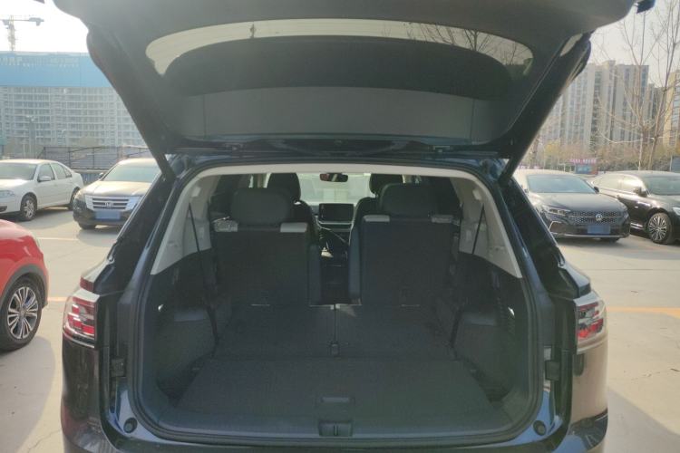 Used Volkswagen ID.6 CROZZ 2022 Long-Range PRO Edition
