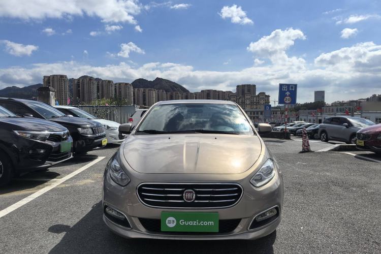 Used Fiat Viaggio 2012 1.4T Automatic Enjoyment Edition
