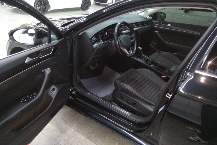 Used Volkswagen Magotan 2020 330TSI DSG Luxury Edition