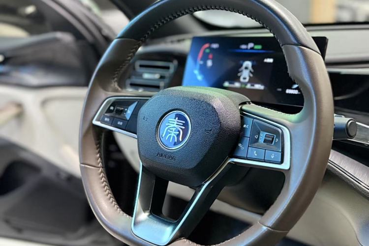 Used BYD Qin PLUS 2024 HONOR Edition DM-i 55KM Leading Model
